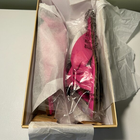 Michael Kors Elena Flat Slide - Picture 11 of 12